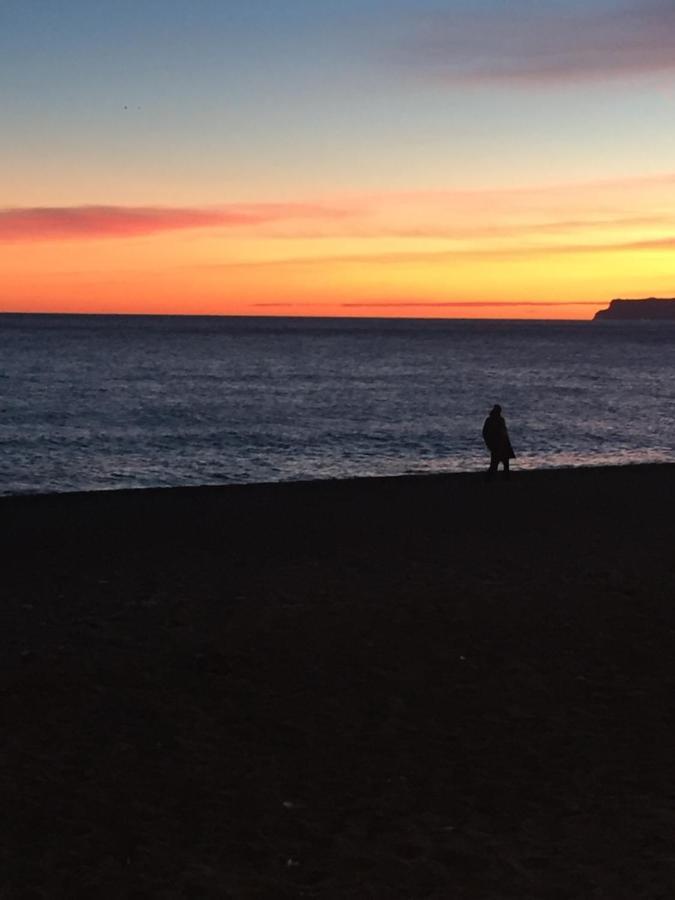 Casa Al Mare Lägenhet Varazze Exteriör bild