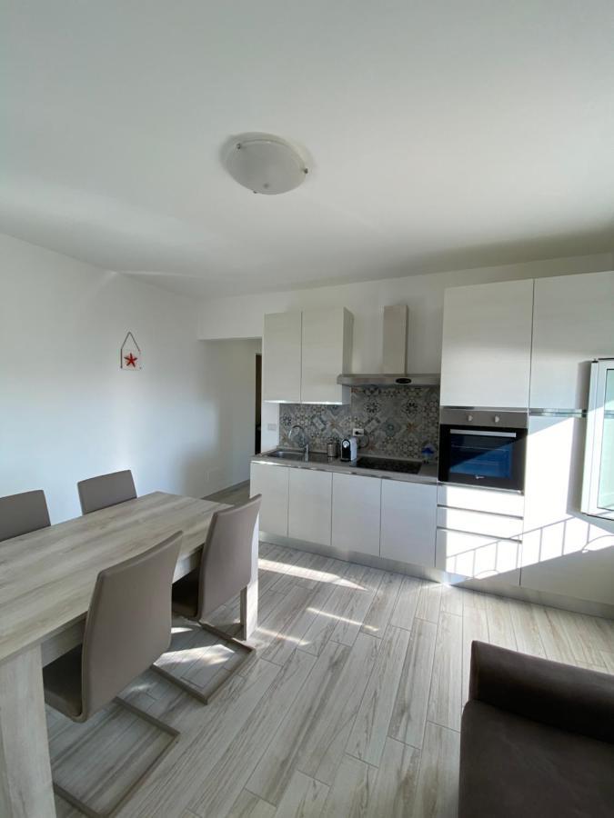 Casa Al Mare Lägenhet Varazze Exteriör bild