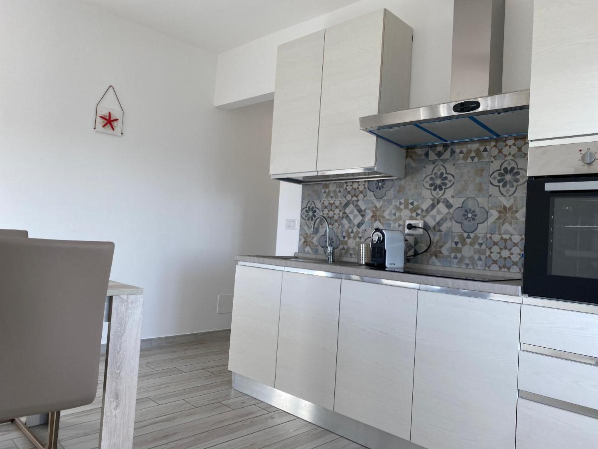 Casa Al Mare Lägenhet Varazze Exteriör bild